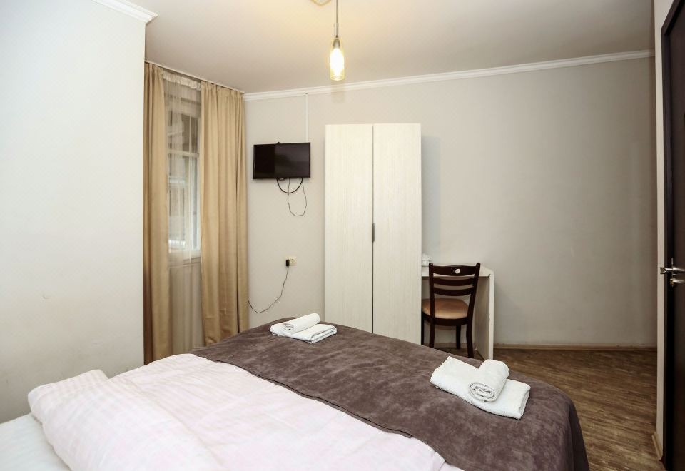 هتل روستاولی 36 تفلیس